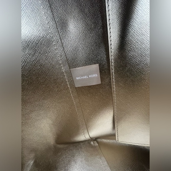 MICHAEL KORS Rose Gold Tote Bag - Picture 3 of 7
